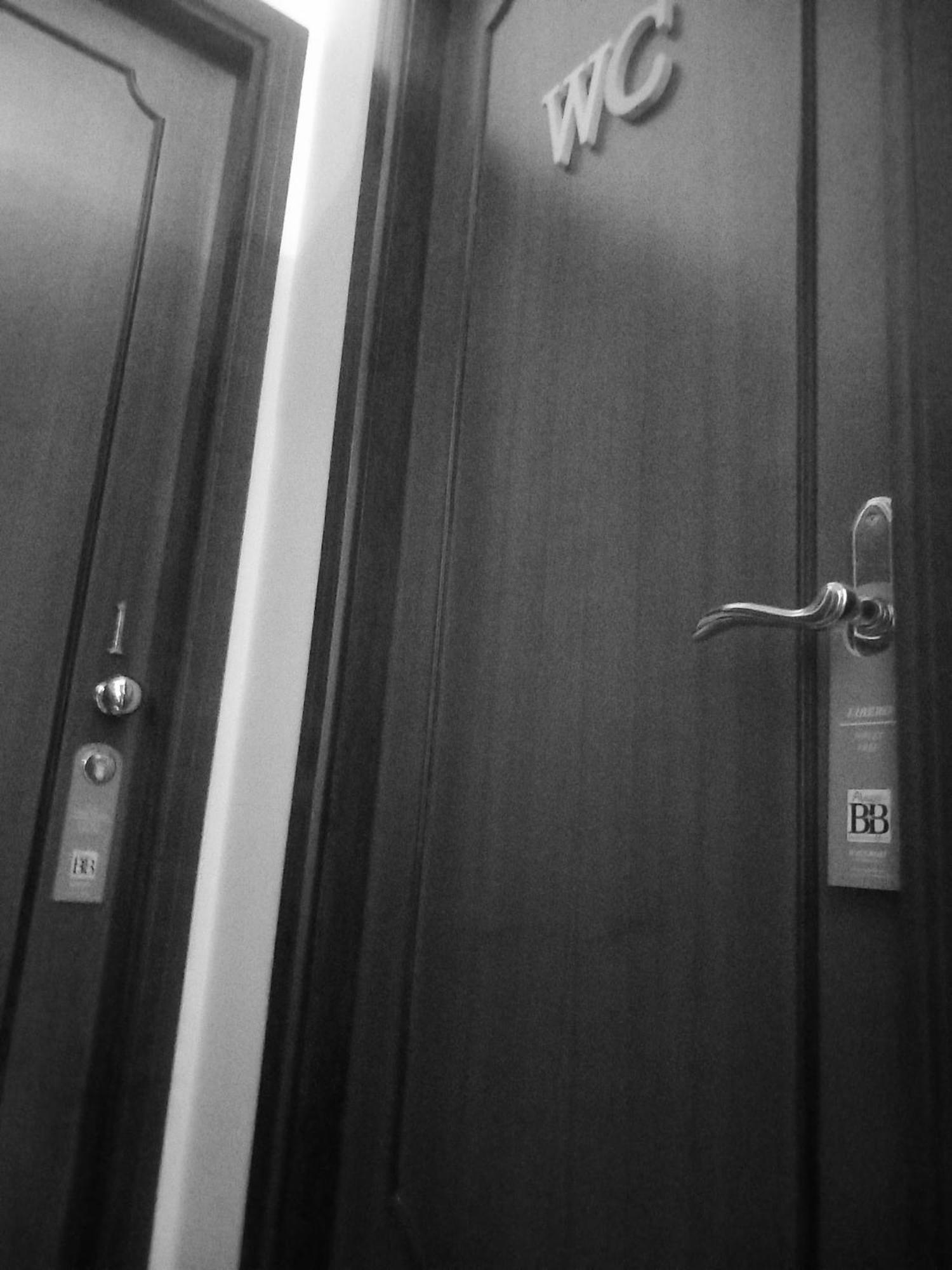 Bed and Breakfast Wast-Host By Michelangelo Васто Екстер'єр фото