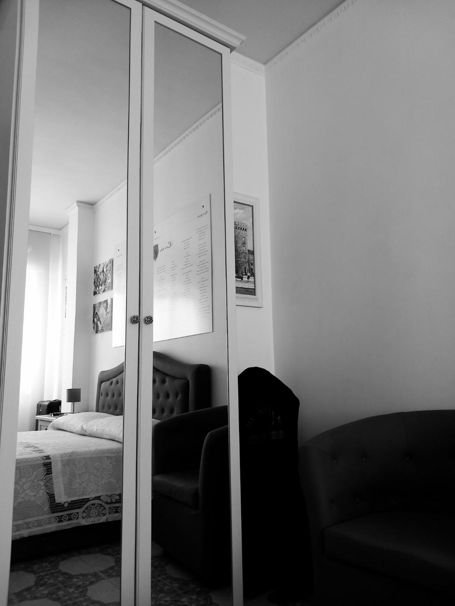 Bed and Breakfast Wast-Host By Michelangelo Васто Екстер'єр фото