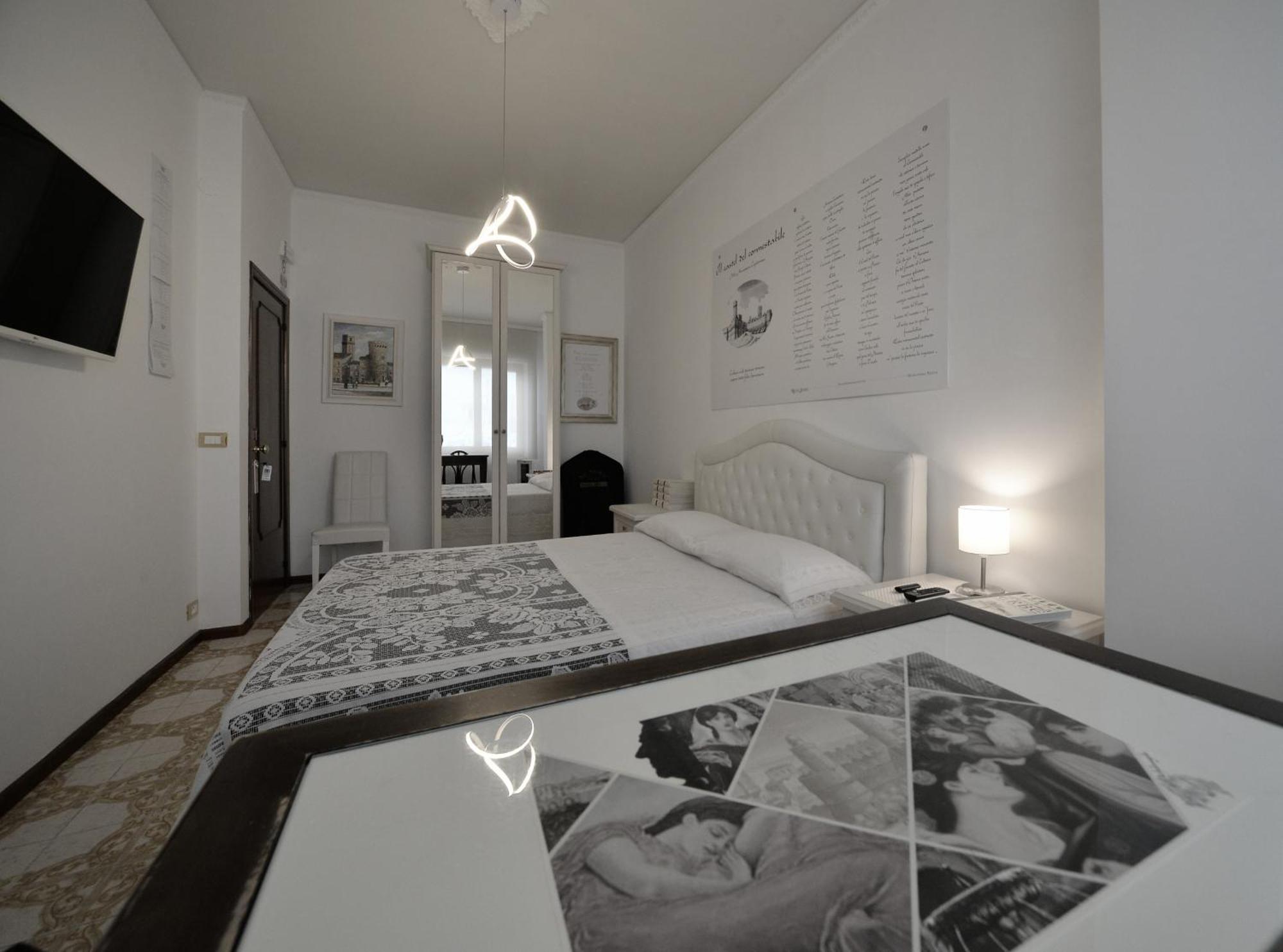 Bed and Breakfast Wast-Host By Michelangelo Васто Екстер'єр фото